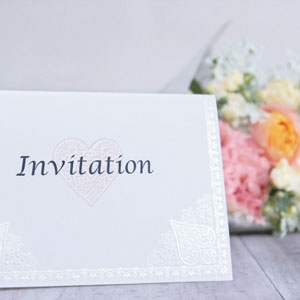 結婚式の招待状の返信メッセージ！友人への文例は？欠席する場合は？